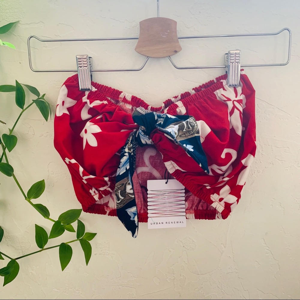 Never worn urban renewal crop top